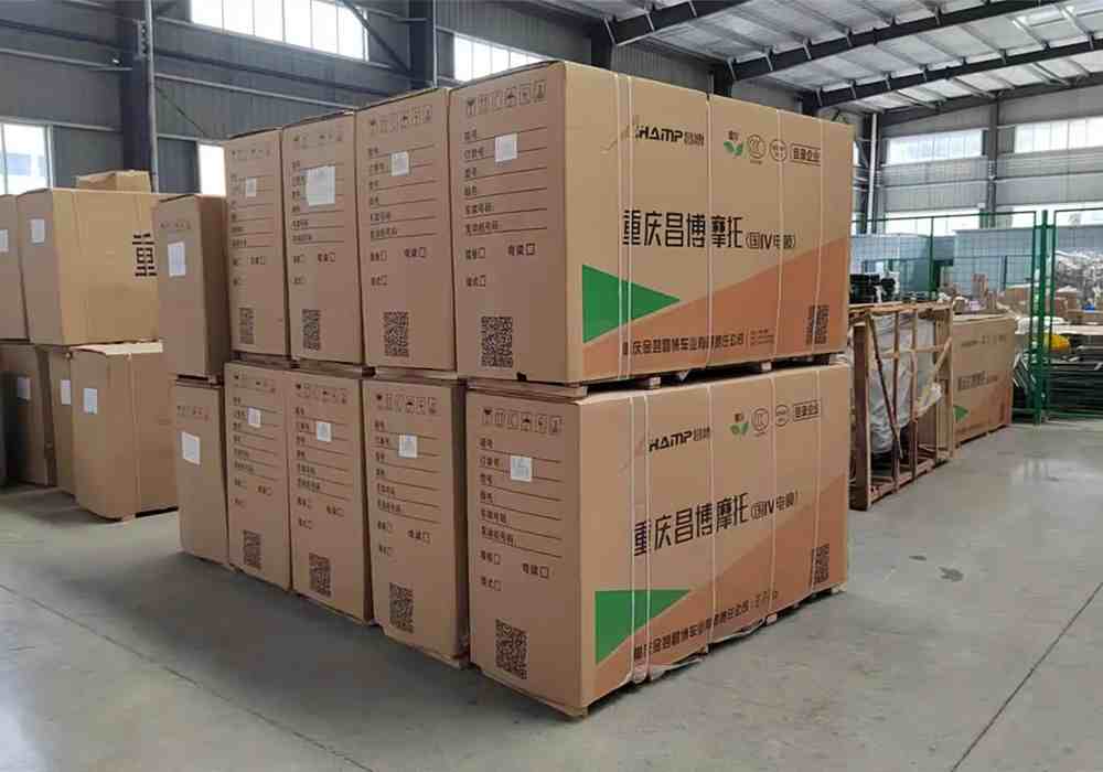 Electric motorcycles packaging before shipment