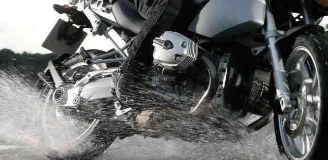 Tips for Riding a Motorcycle in the Rain