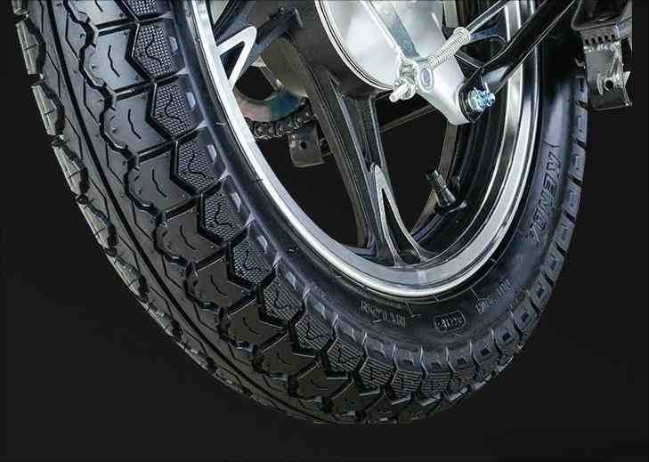 Maintaining motorcycle tires