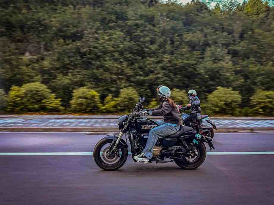 Riding Stage