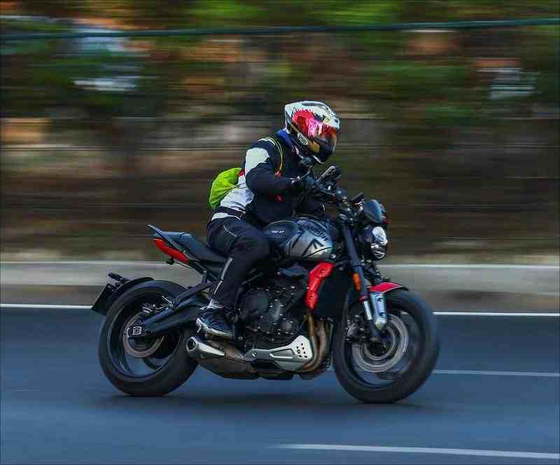 Safety and Riding Tips for New Street Motorcycle Riders