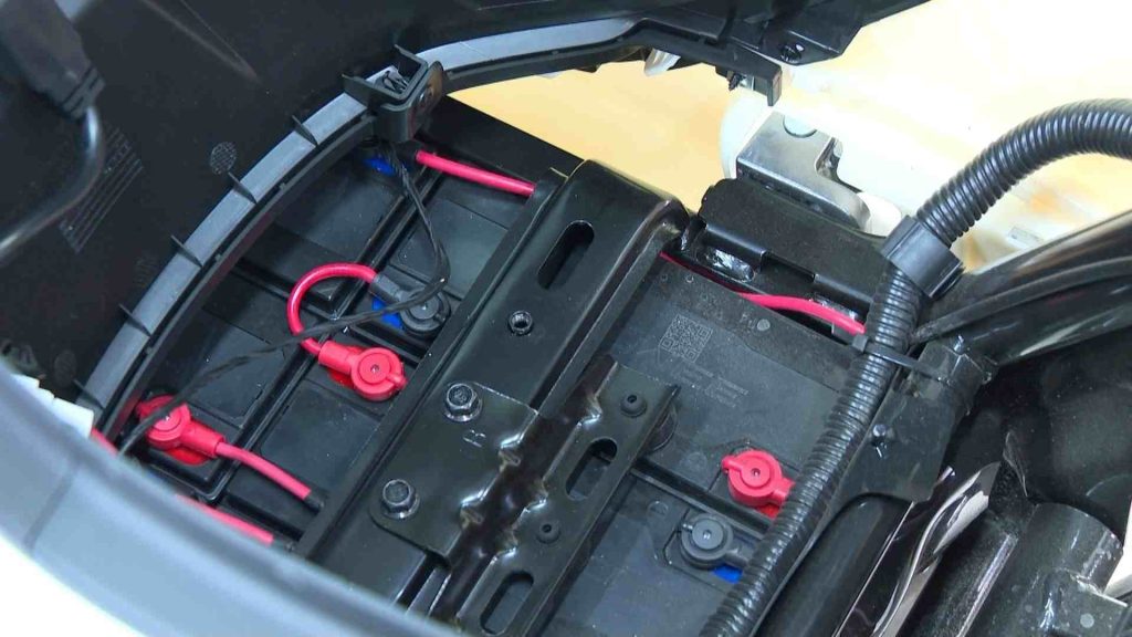 Suitable charging equipment for electric vehicles