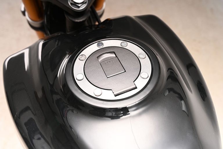 How Many Miles Can a Motorcycle Last on One Tank? A Complete Guide - CHAMP