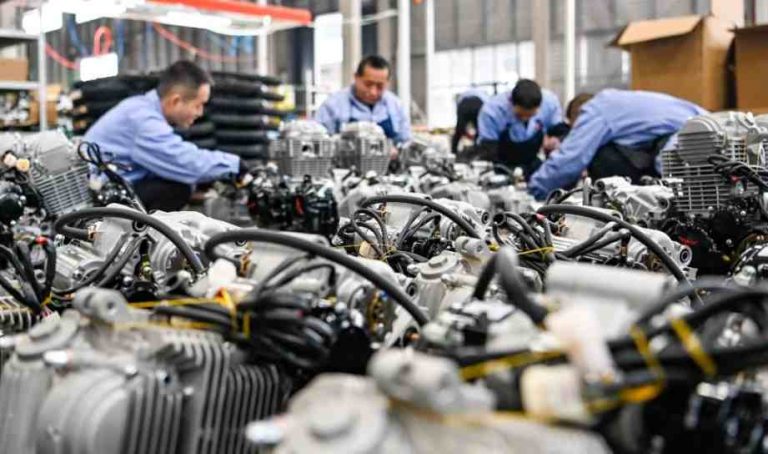 Motorcycle manufacturing production line